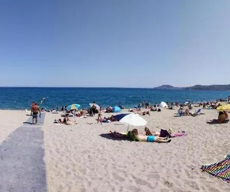 Maison De Proche Feriehus